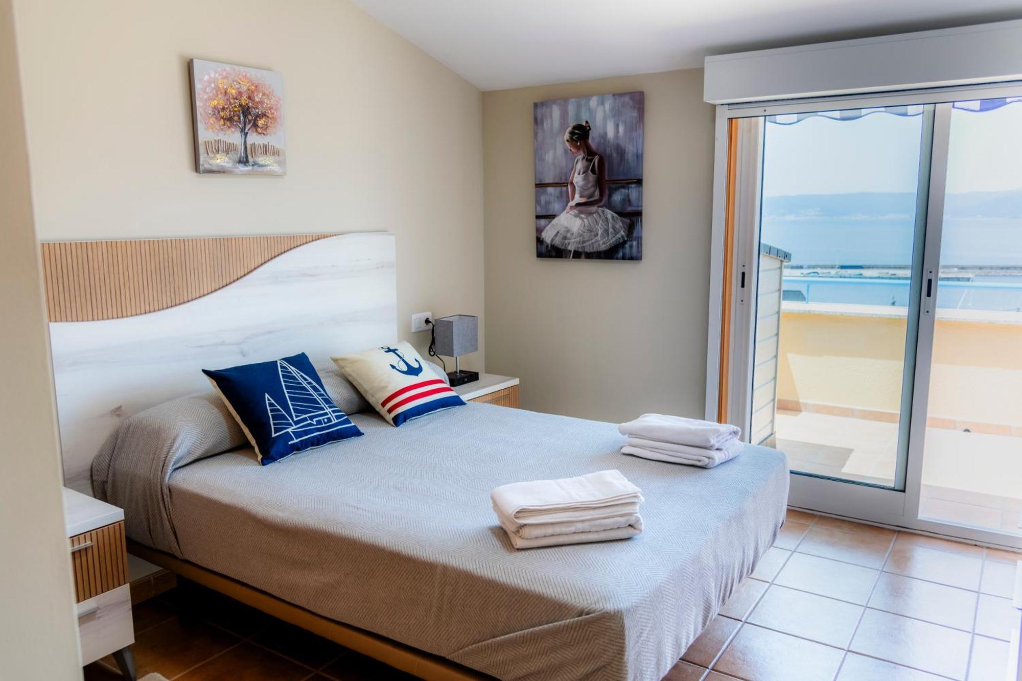 Mirador Da Ria Resort Nautico Portosin Gayanes   Eksteriør billede